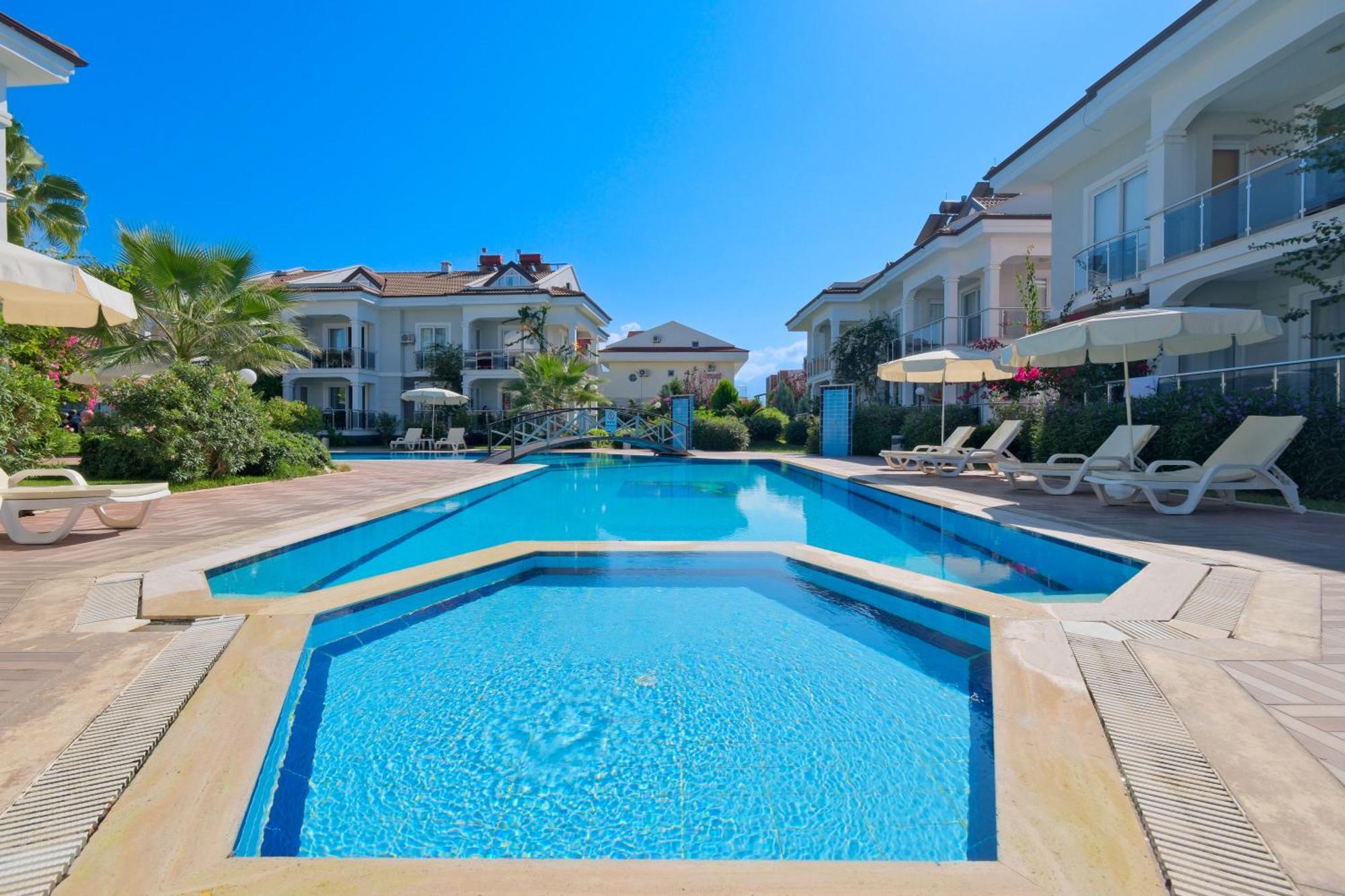 Legend Apartments II Fethiye Exteriör bild
